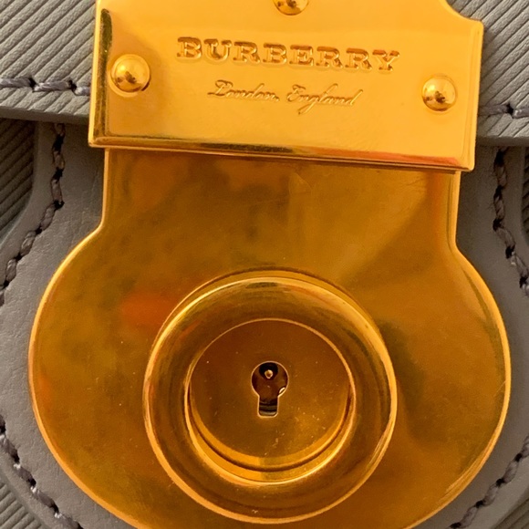 RARE Burberry DK88 Handbag (Light Blue/Navy) - Picture 3 of 8